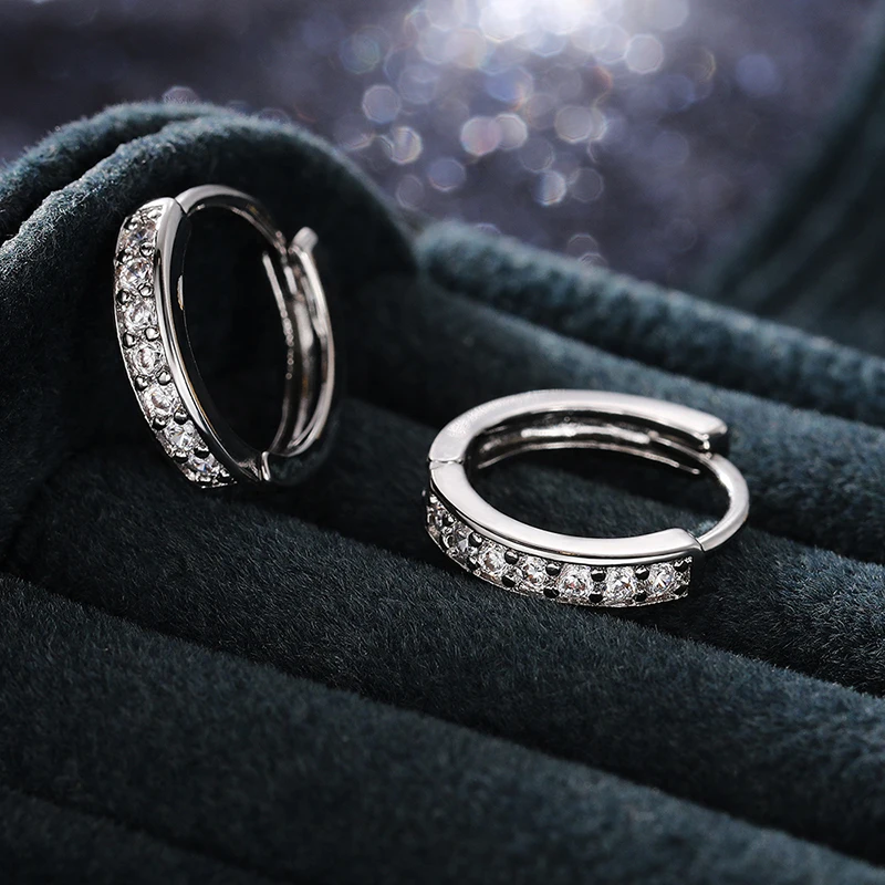Huitan Luxury Silver Color Women Hoop Earrings Small Circle Dazzling CZ Delicate Female Party Earring Daily Wear Classic Jewelry