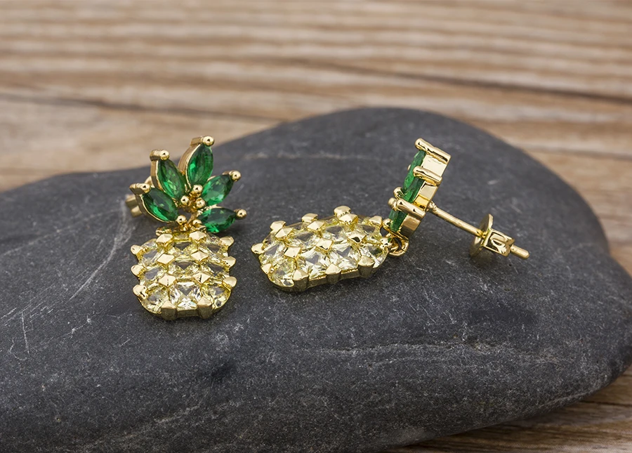 Fashion Female Luxury Crystal Round Stud Earrings Vintage Gold Color Wedding Party Jewelry Copper Zircon Crystal Stone Earrings