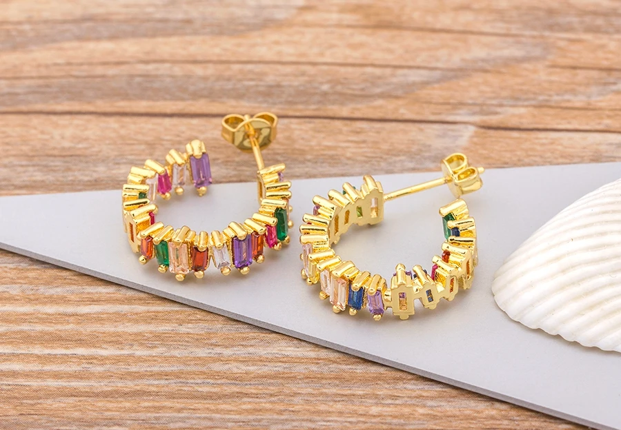 Fashion Female Luxury Crystal Round Stud Earrings Vintage Gold Color Wedding Party Jewelry Copper Zircon Crystal Stone Earrings