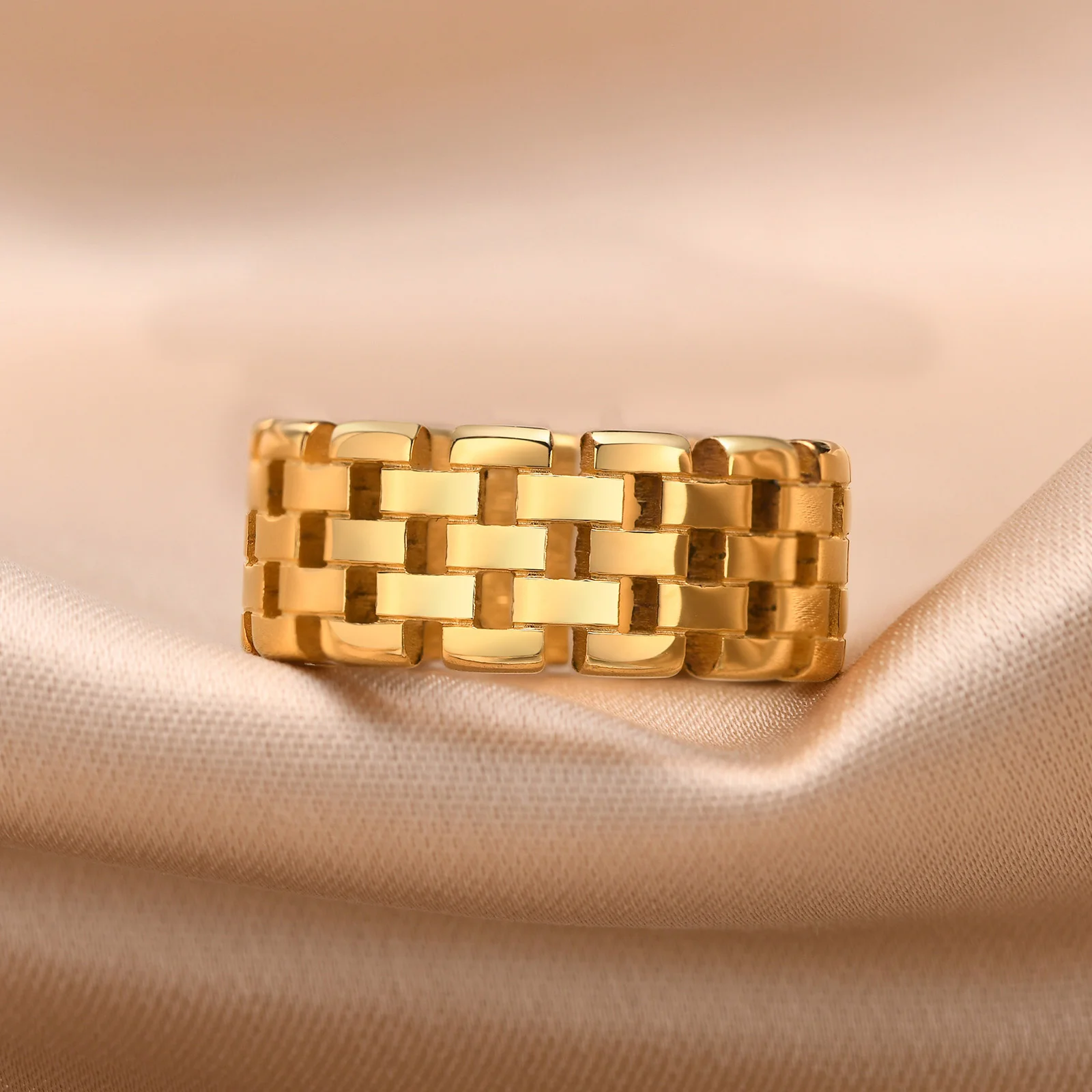 Chic Women Chain Ring,Gold Color Stainless Steel Watchband Wedding Bands, Dainty Minimalist Lady Jewelry