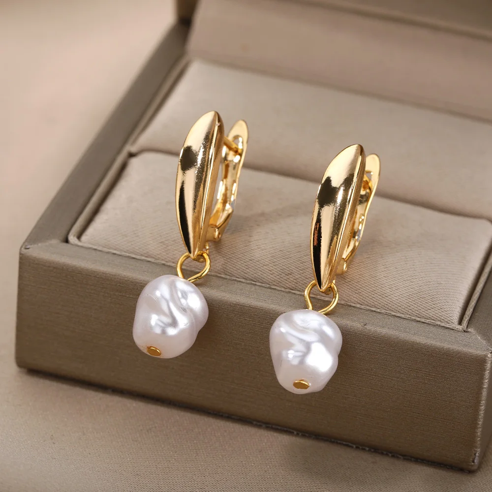 Circle Earrings For Women Vintage Punk Round Baroque Pearl Earrings Stainless Steel Circle Ear Clip Women Jewelry Gift Mujer