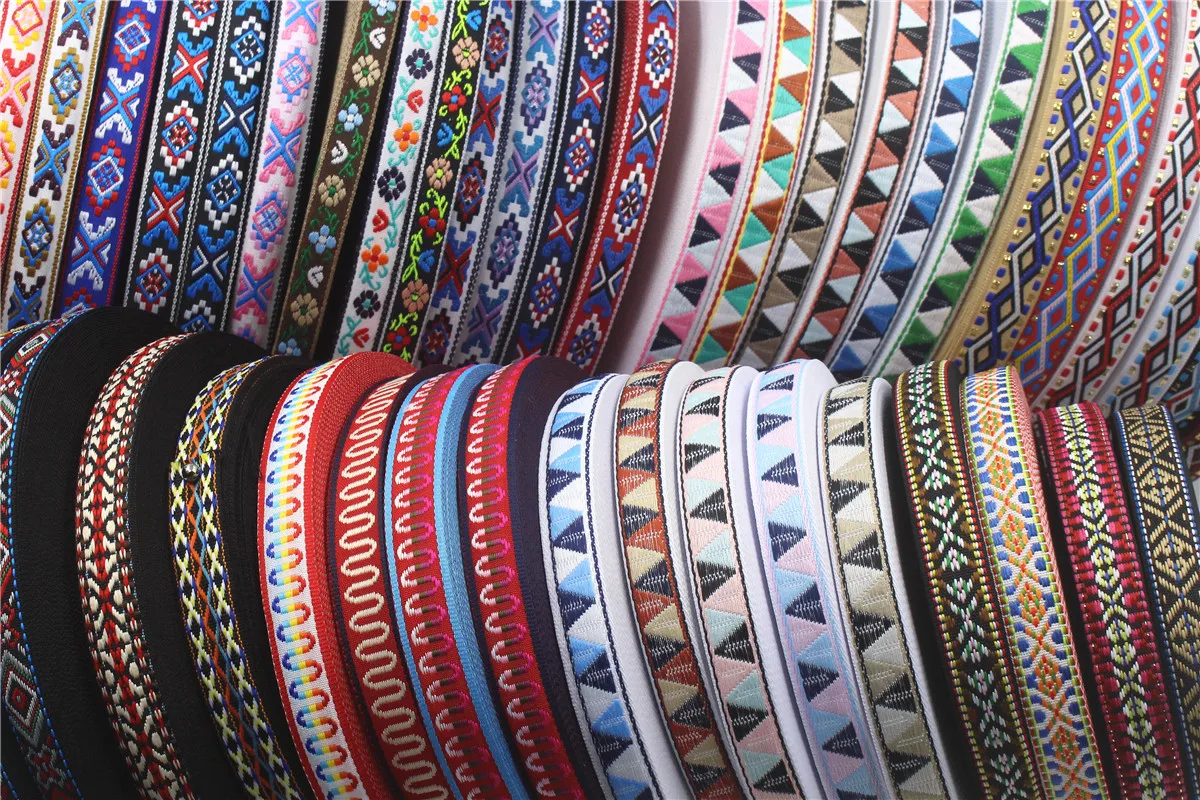 HOT 5 Yards 2CM Vintage Ethnic Jacquard Embroidery Ribbon Boho Lace Trim DIY Clothes Bag Accessories Custom