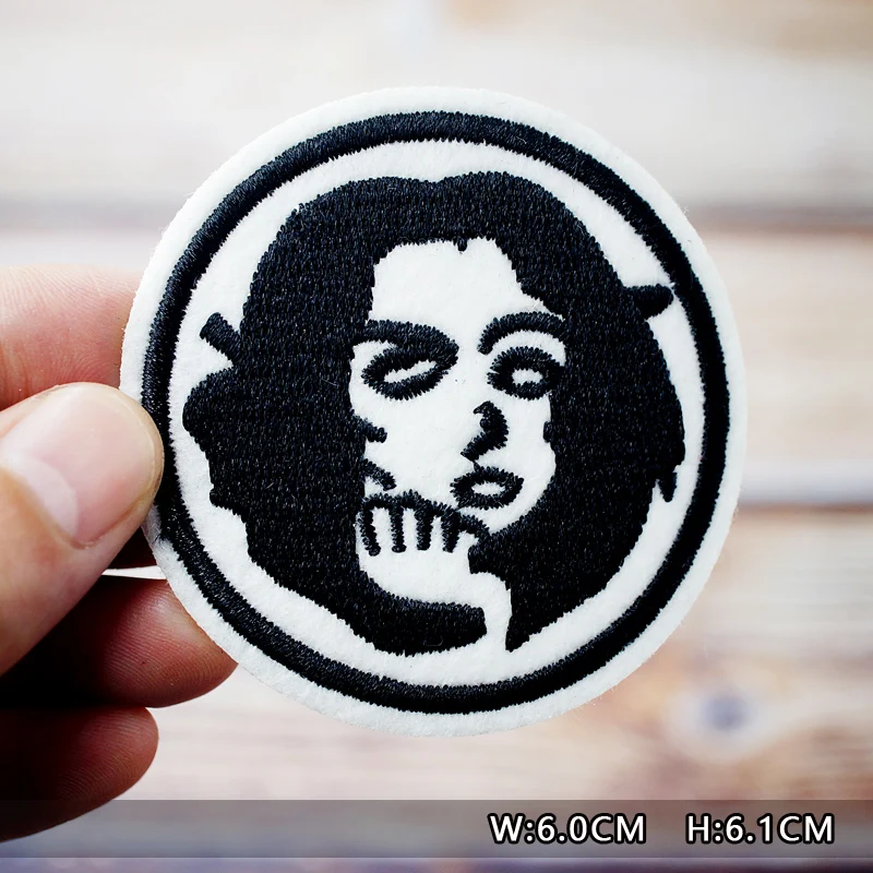 Dinosaur Eye Cat Heart Shoes Patches Embroidery For T-Shirt Iron On Appliques Clothes Jeans Stickers Badges Lightning Hand Beer