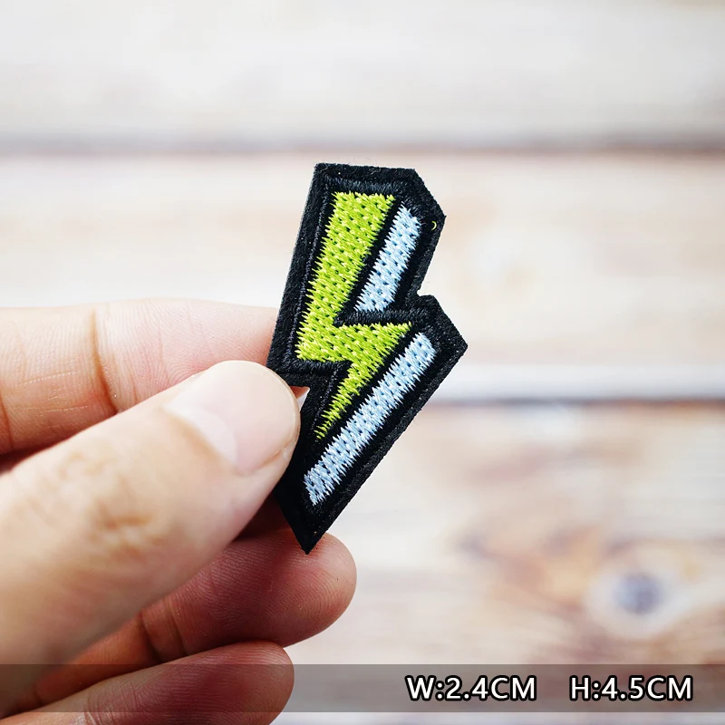 Dinosaur Eye Cat Heart Shoes Patches Embroidery For T-Shirt Iron On Appliques Clothes Jeans Stickers Badges Lightning Hand Beer