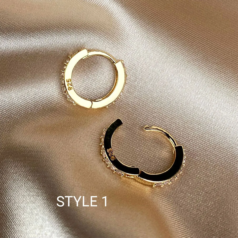 Rainbow CZ Huggies Hoop Earrings Girl Tiny Rings Cartilage Small Helix Piercing Tragus Conch Earlobe Circle Men Hoops Arete