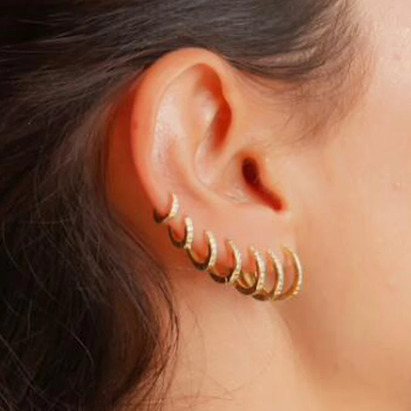 Rainbow CZ Huggies Hoop Earrings Girl Tiny Rings Cartilage Small Helix Piercing Tragus Conch Earlobe Circle Men Hoops Arete