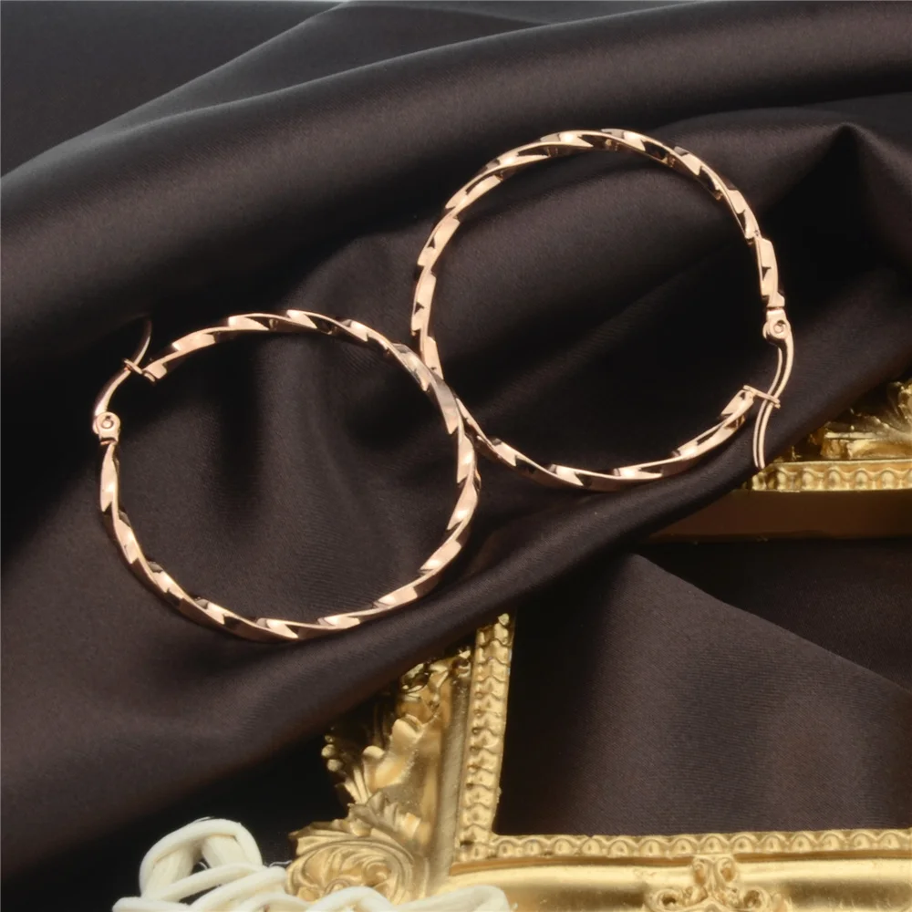 BTEN Gold Color Stainless Steel Big Hoop Earring for Women Large Hoops Fashion Design Ladies Ear Fashion Jewelry Part