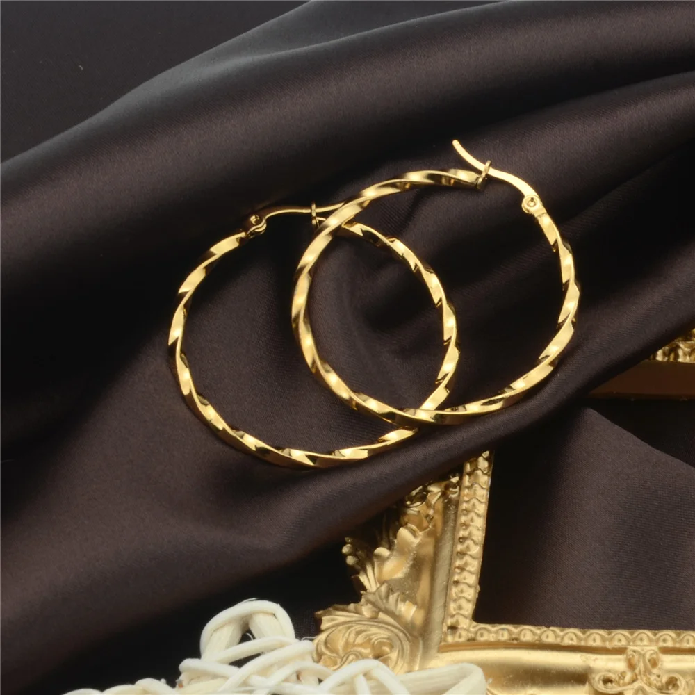 BTEN Gold Color Stainless Steel Big Hoop Earring for Women Large Hoops Fashion Design Ladies Ear Fashion Jewelry Part