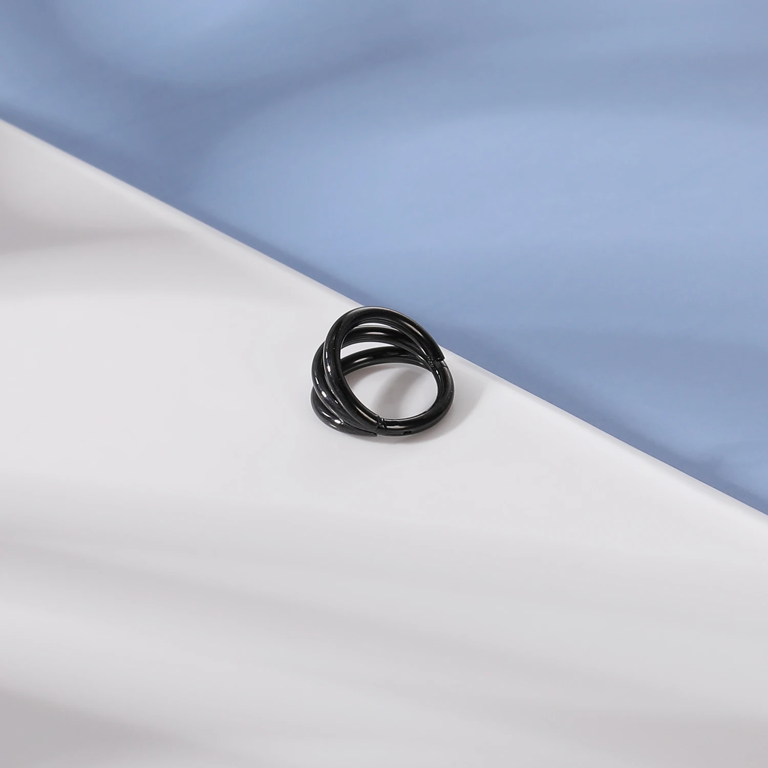 ZS 1 Piece Black Color 316L Stainless Steel Nose Ring For Women Men 8MM Punk Moon Spike Ear Helix Septum Tragus Piercing Jewelry