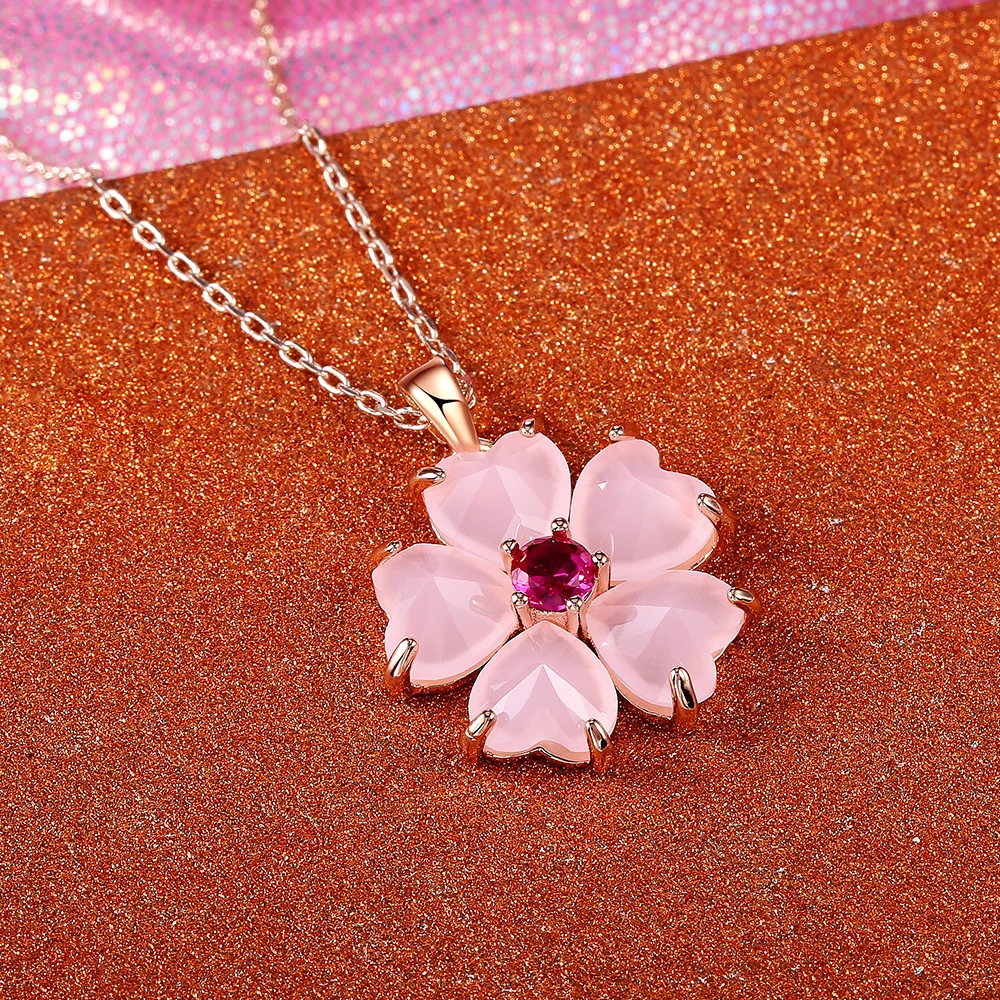 Huitan Fancy Flower Necklace Women Temperament Sweet Chain Neck Female Party Accessories Anniversary Love Gift Fashion Jewelry