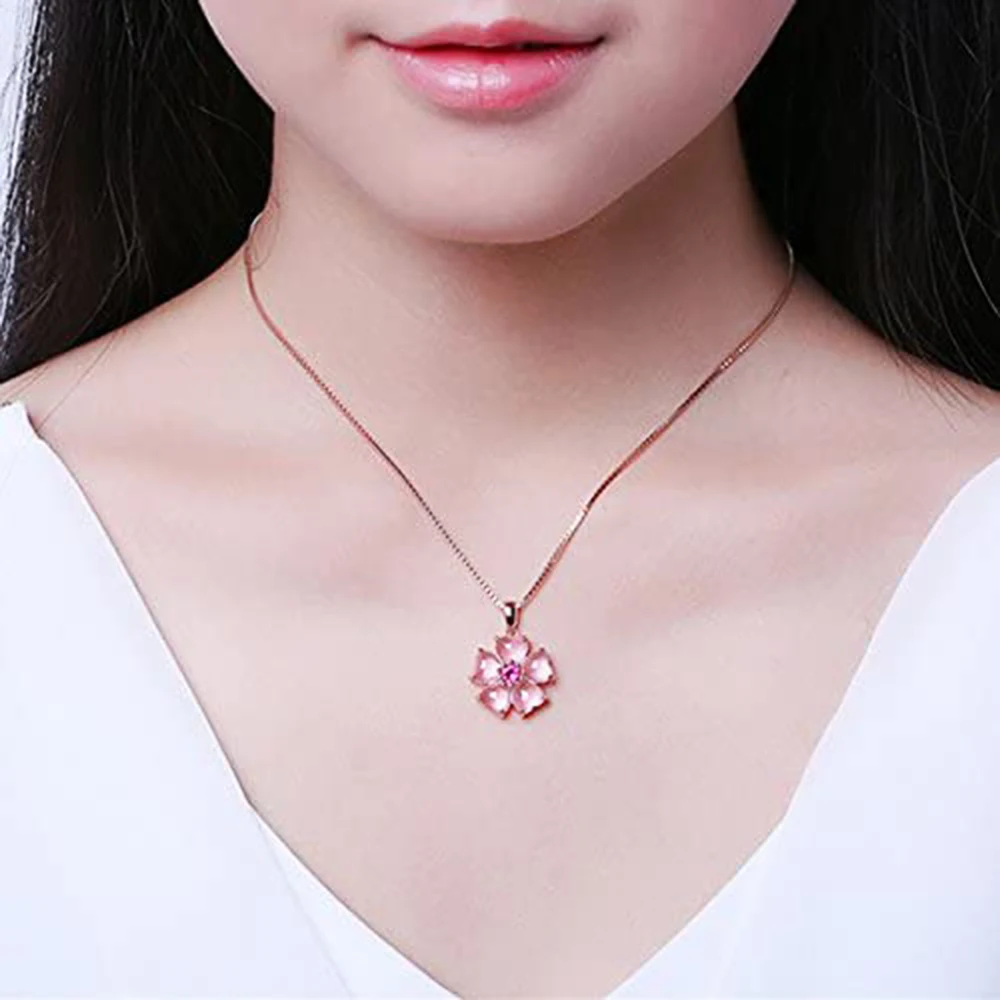 Huitan Fancy Flower Necklace Women Temperament Sweet Chain Neck Female Party Accessories Anniversary Love Gift Fashion Jewelry
