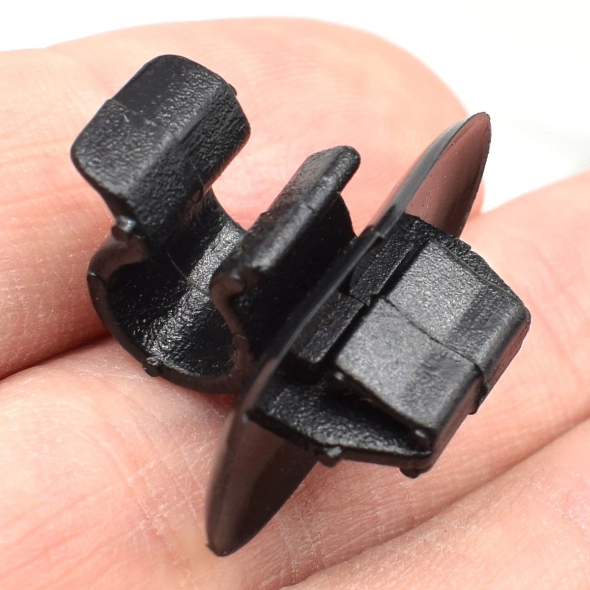 2x Car Hood Bonnet Rod Support Prop Clip Stay Clamp Holder 792834 For Vauxhall Opel Vivaro X83 2001 - 2014 Fastener Retainer