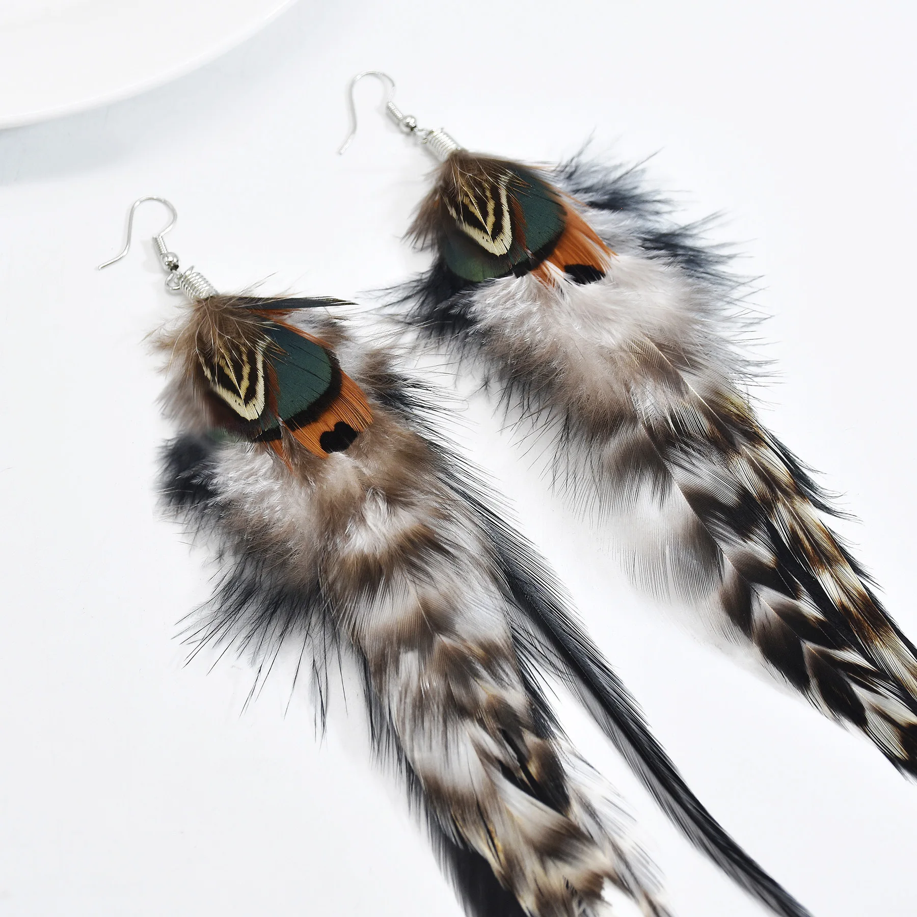 Bohemian Brown Blue Feather Tassel Earrings For Women New Indian Ethnic Long Drop Earrings Fashion Retro Christmas Jewelry