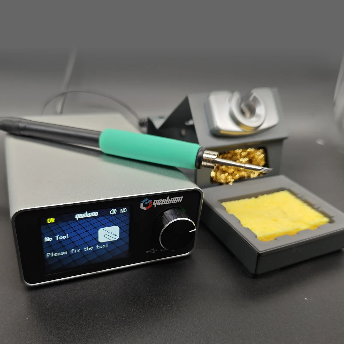 GEEBOON 220W TC22 soldering station compatible with 115/210/245/T12 soldering tip color curve display soldering rework station