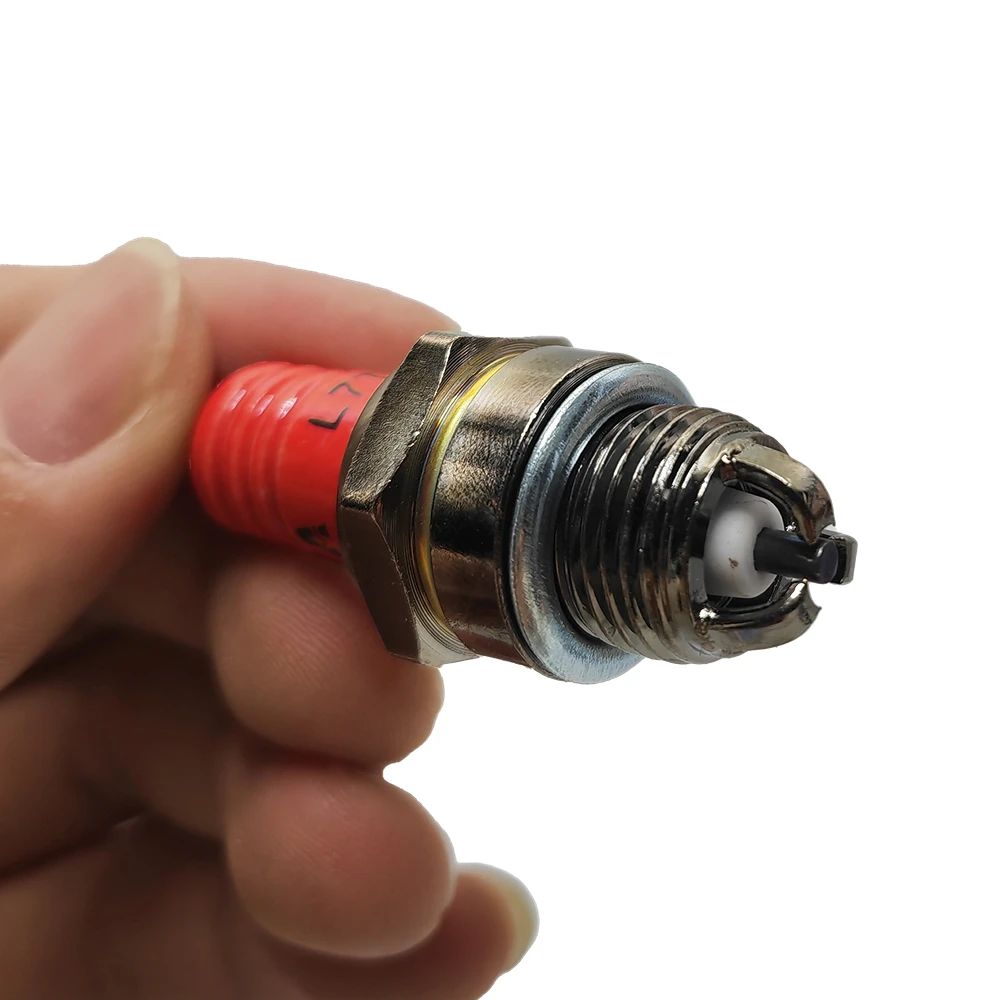 1-10PCS High-Performance Spark Plug L7TJC 3-sided Pole for Gasoline Chainsaw and Brush Cutter Garden Power Tool Accessories