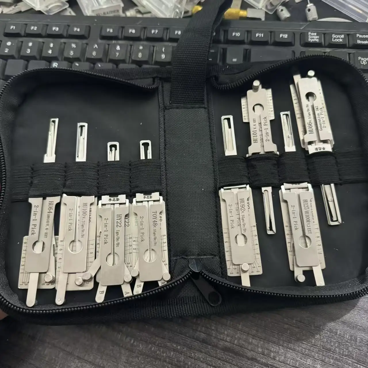 LISHI 2in1 Decoder For Volkswagen Audi Mercedes-Benz Skoda Porsche Ford Chevy Buick Hyundai Toyota BMW Locksmtihs tool