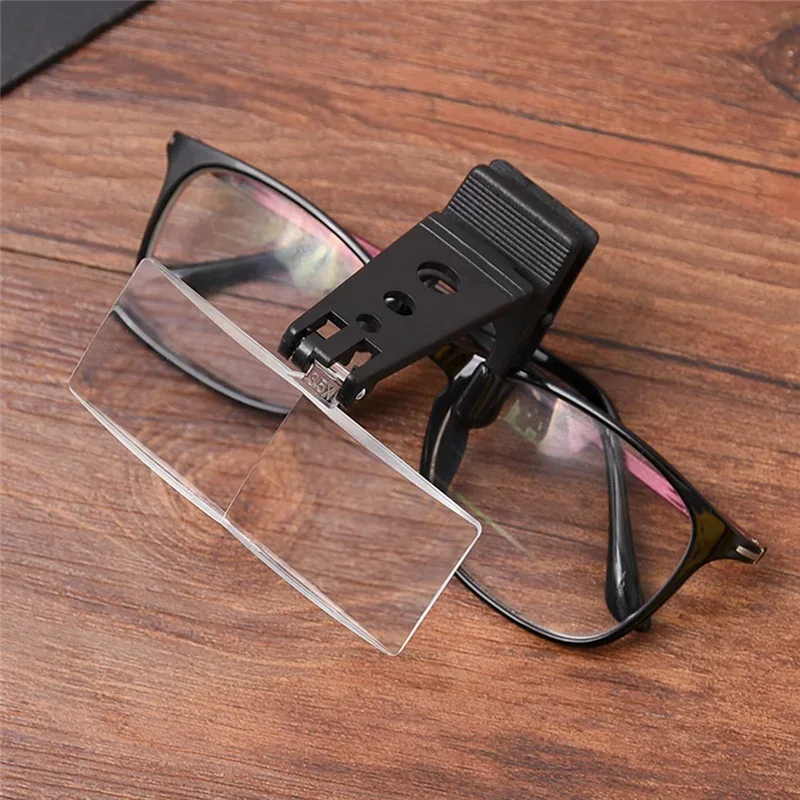 Glasses Style Magnifying Glass with Clip for Reading Wooden Horse-Type Surgical Magnifying GlassThree Sets of Lenses