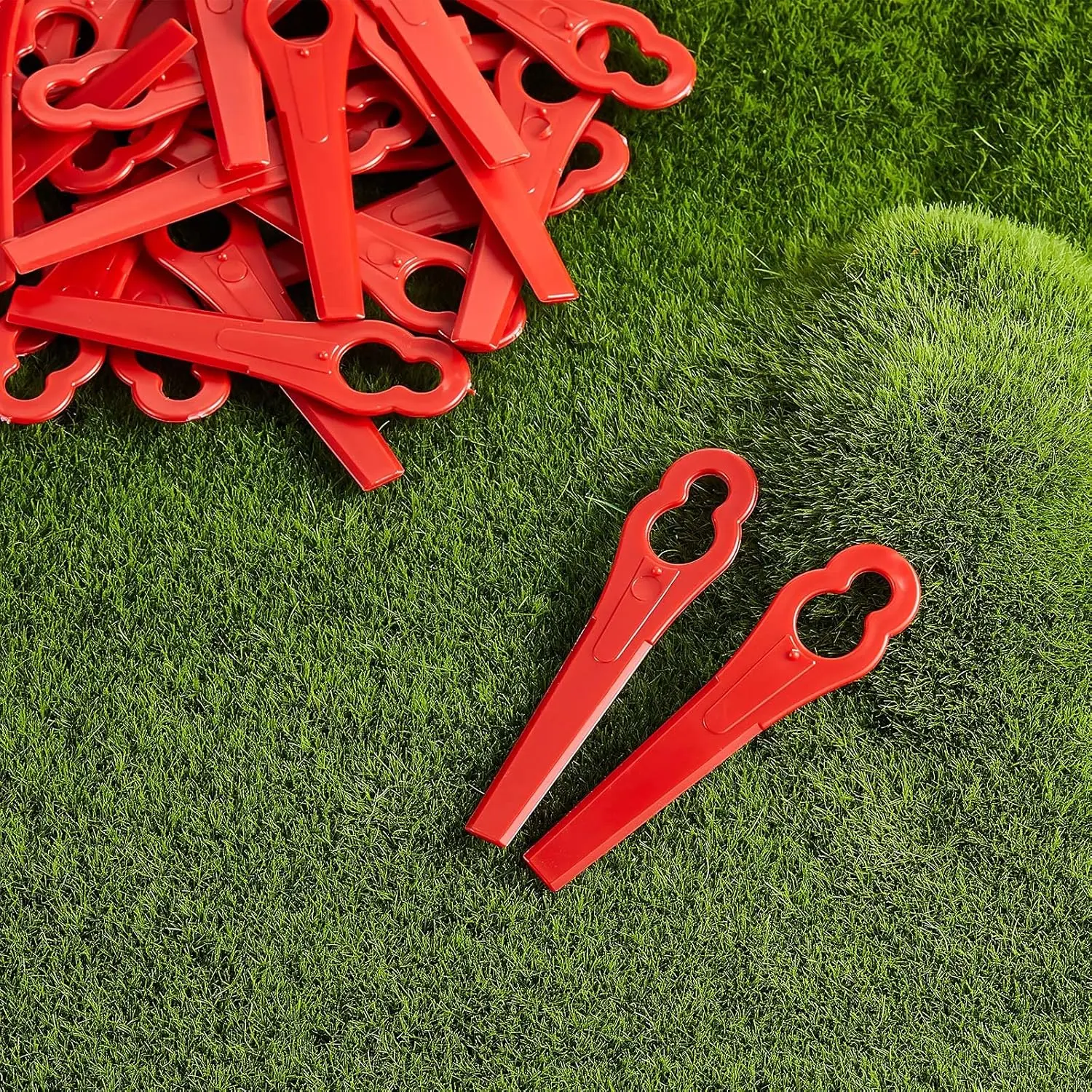 Rafford 100 Pcs Plastic Trimmer Blades Replacement Mowing Grass Trimmer Nylon Blades Compatible with 2-2 3-2 FSA 45 57 FSE 52