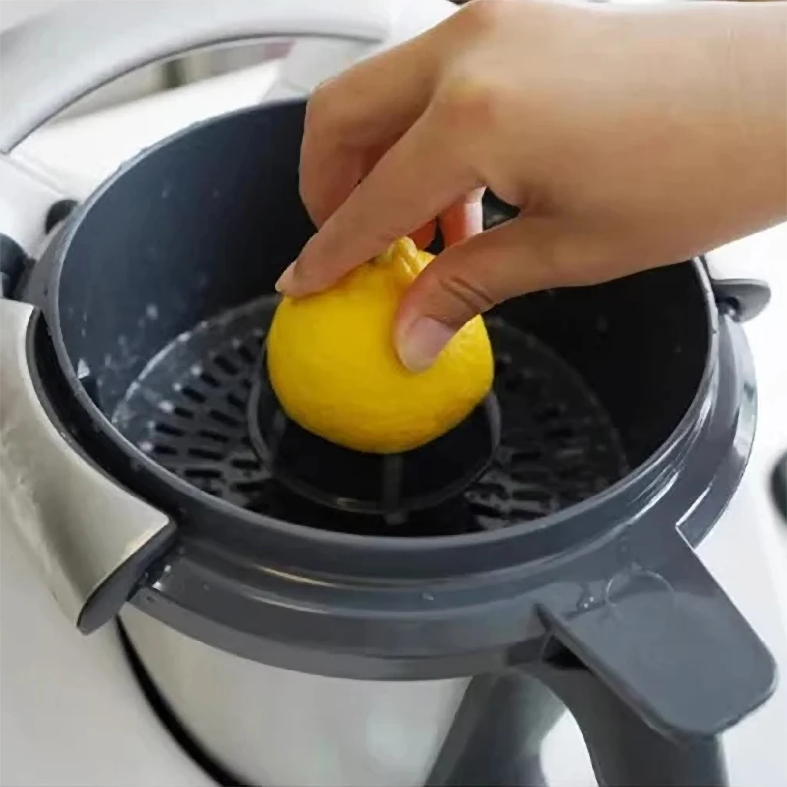 Citrus Juicer for Thermomix TM6 TM5 Universal Orange Juice Extraction Physical Press Pure Juice Extraction Separation