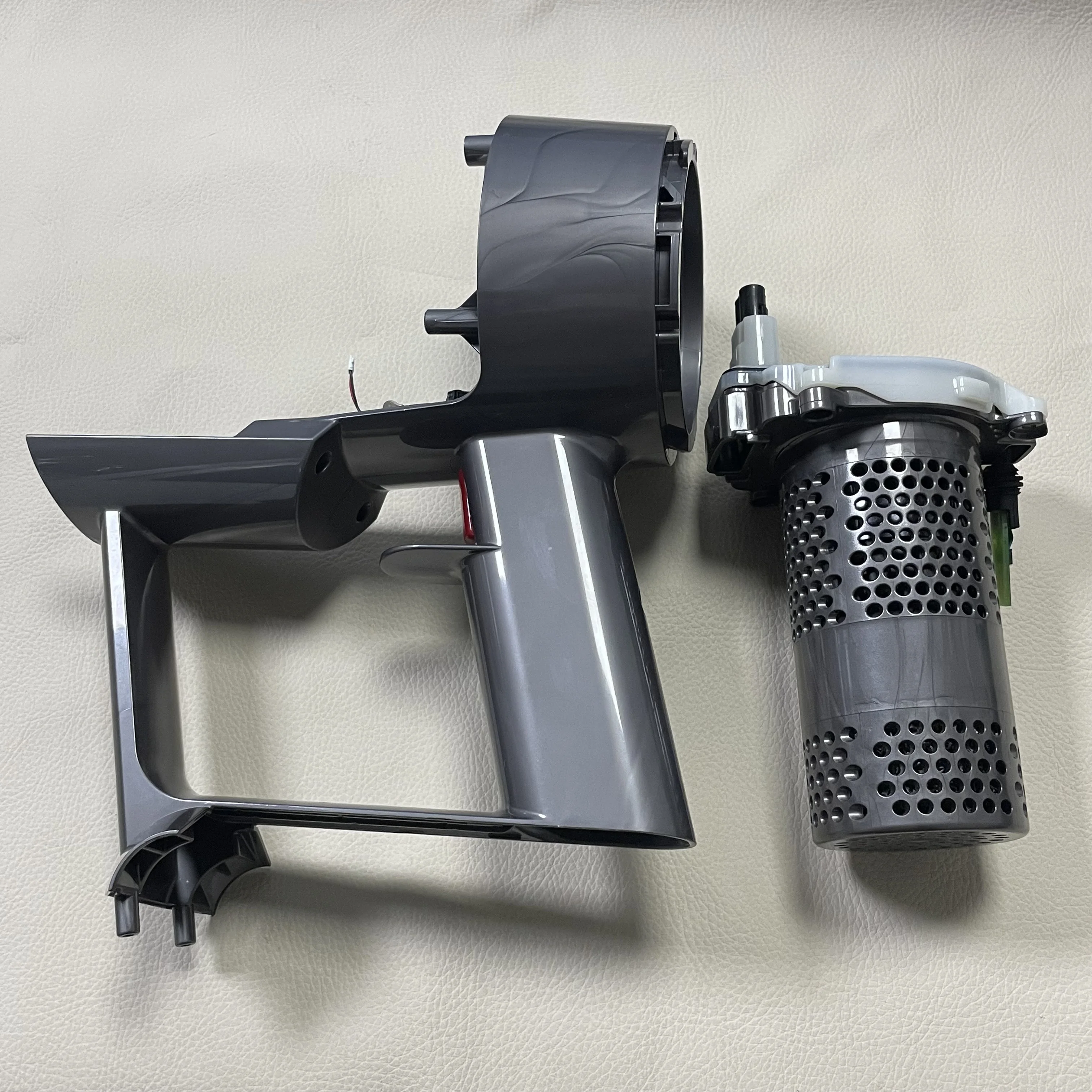 Original Host Engine For Dyson V10 SV12 robot vacuum cleaner parts Host Handle shell Assembly Replacement