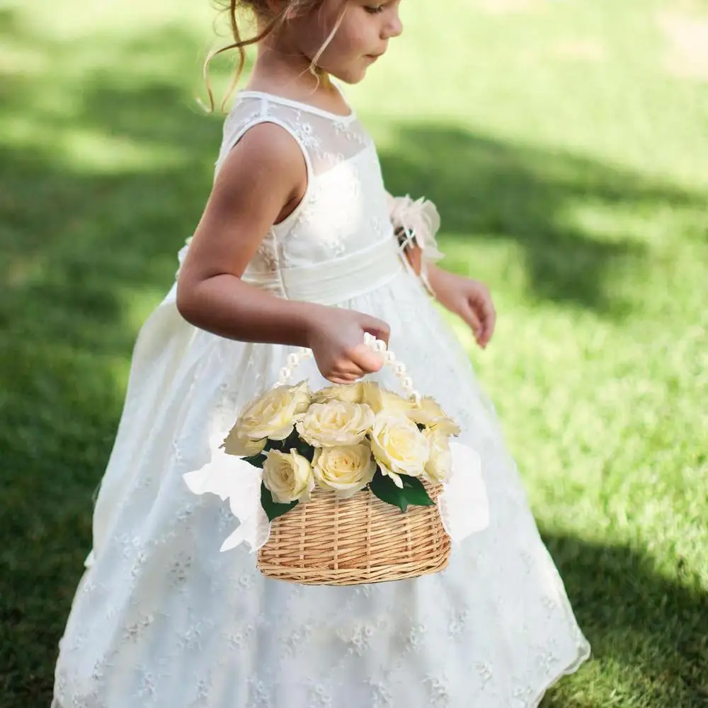 Woven Rattan Flower Girl Basket With Handle Handmade Flower Girl Easter Wicker Hand Baskets For Home Wedding Decoration