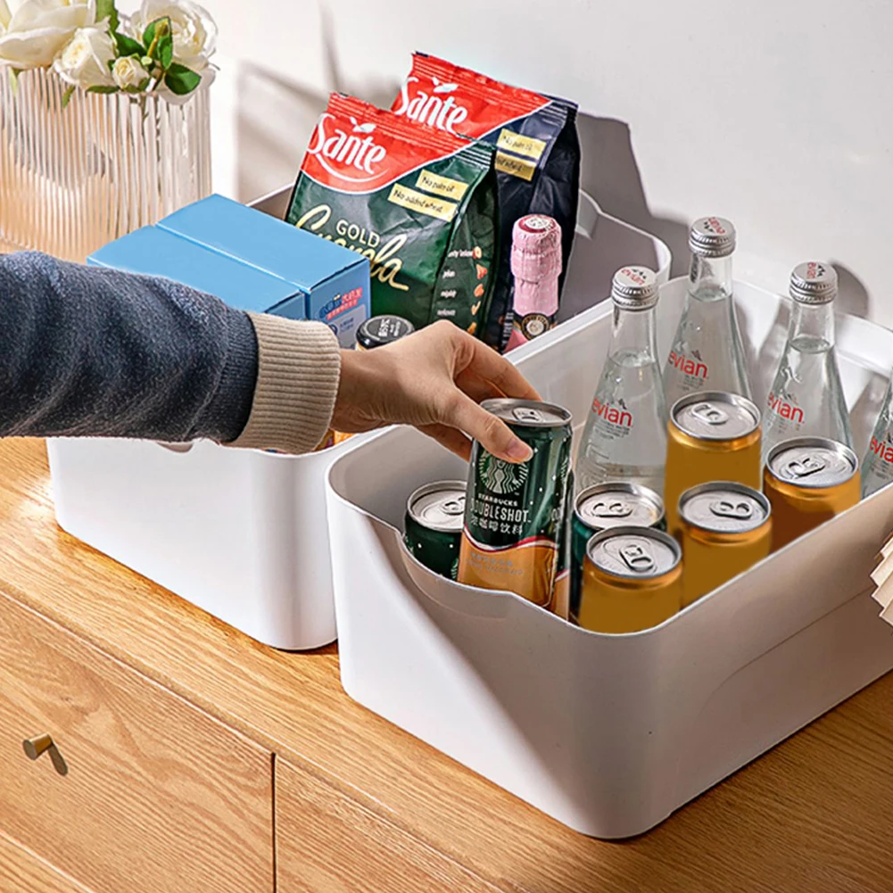 【Lifeideas】Set of 4 Plastic Storage Boxes with Lids in White
