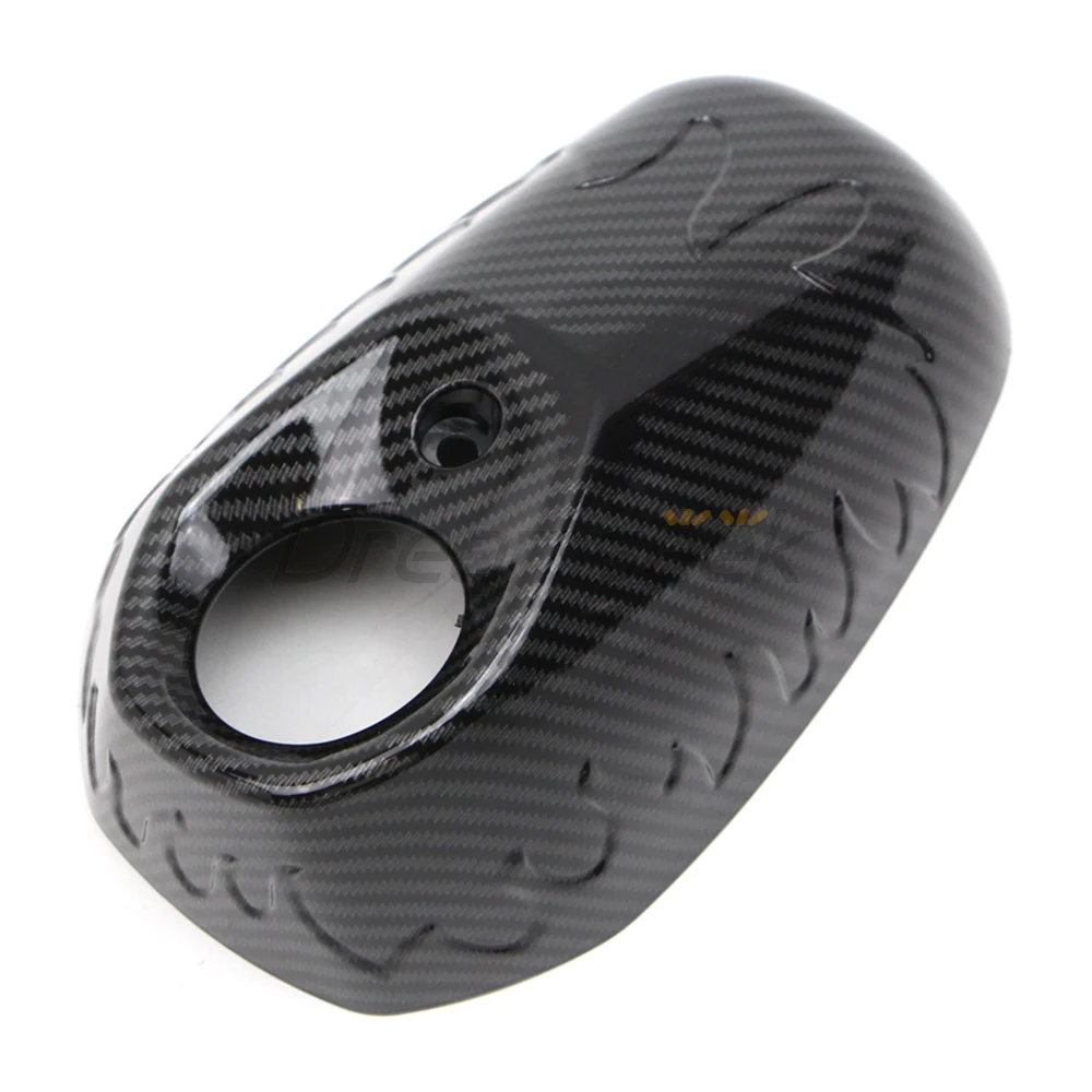 Motorcycle Tail Rear Exhaust Pipe Cover for Yamaha XMAX 125 / XMAX 250 / XMAX 300 2017-2023 Muffler Protector Guard Carbon Style