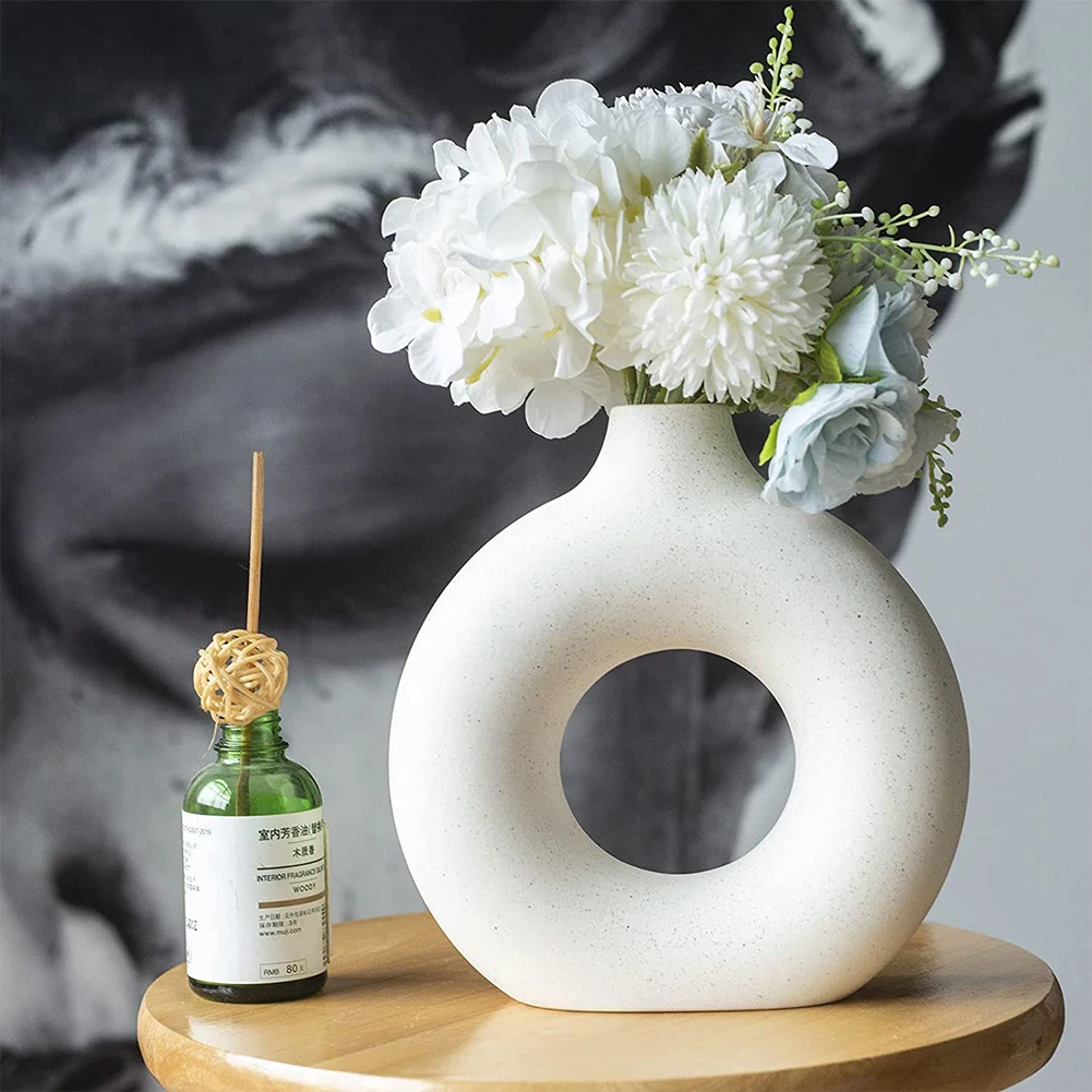 【Lifeideas】Nordic Style Ceramic Round Vase in White
