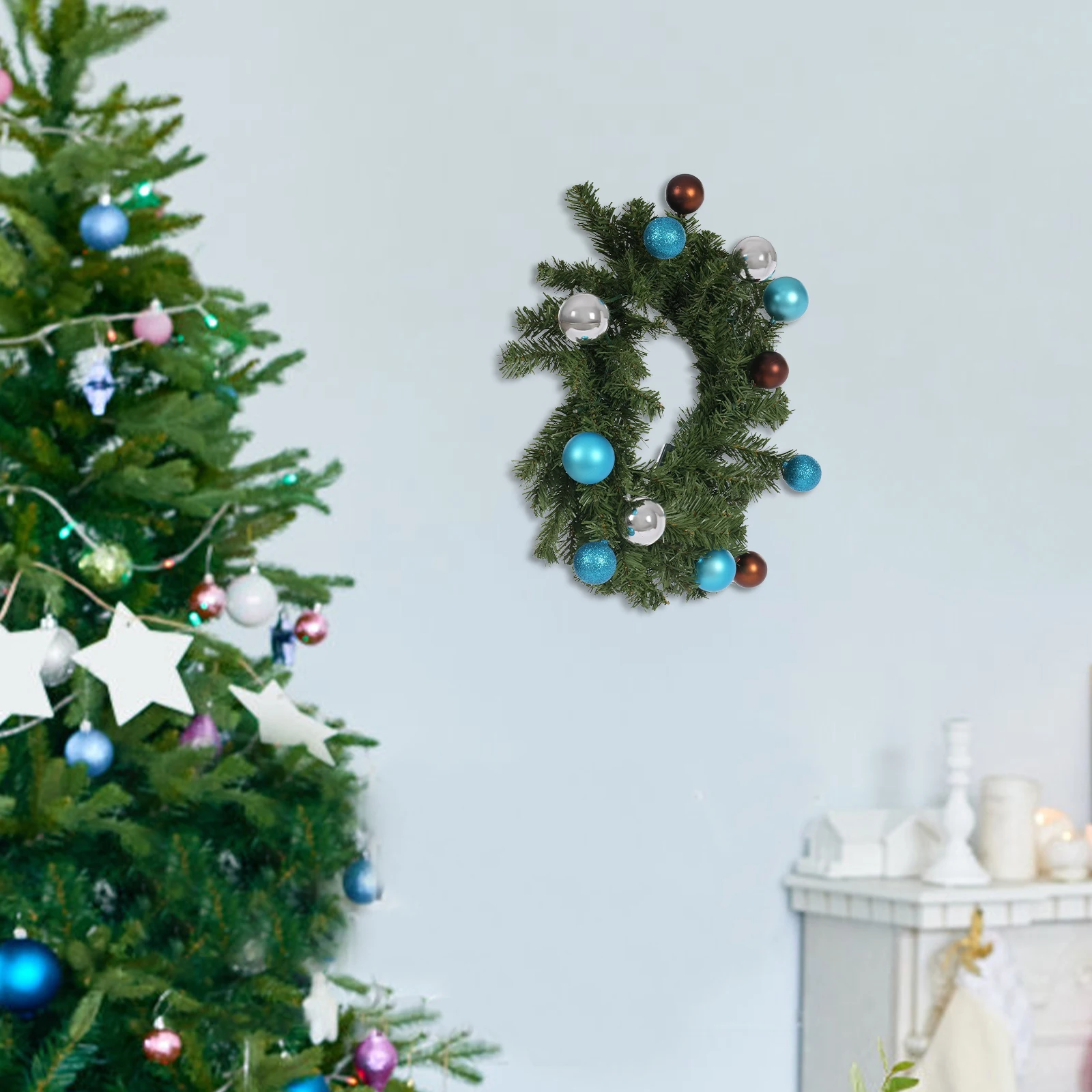 Christmas Wreath w/ 15 LED Light for Front Door 45 cm, Artificial Door Wreath , Xmas Wreath for Christmas atmosphere