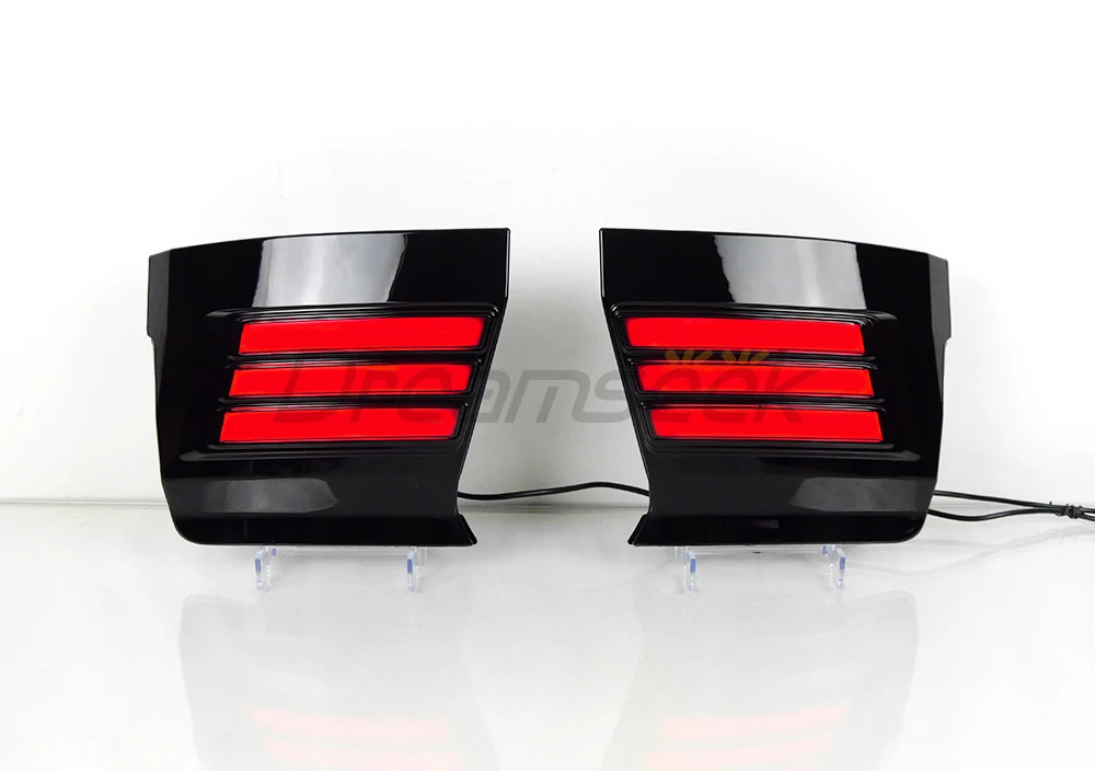 Pair LED Rear Bumper Brake Tail Light for Toyota Land Cruiser Prado LC250 J250 2024+ Reflector Lamp with Dynamic Sequential Turn