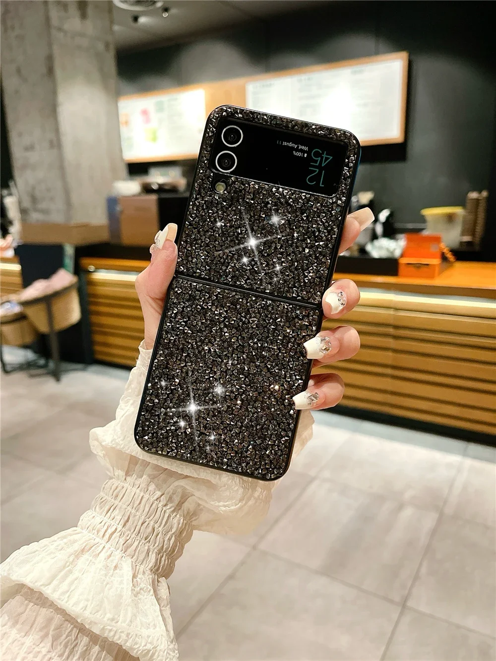 Luxury Sparkling Diamond Rhinestones Phone Case For Samsung Galaxy Z Flip 6 5 4 3 5G Ultra Thin Shockproof Protection Soft Cover