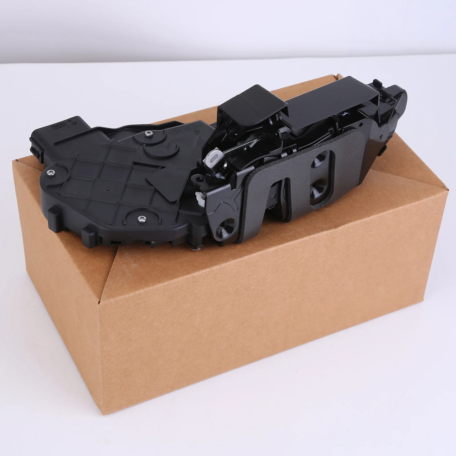 Car Accessories Door Lock Drive Actuator Rear Left Side Compatible for LR2 2008-2014 Keyless Entry Type Replaces LR013892