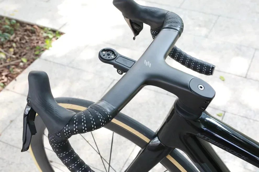 Bigrock Skyline V2 Carbon Fiber Road Handlebar, Gravel Handlebar, Full Internal Routing Handlebar 380/400 for Bicycle Part Od1 28.6mm and Od2 31.8mm