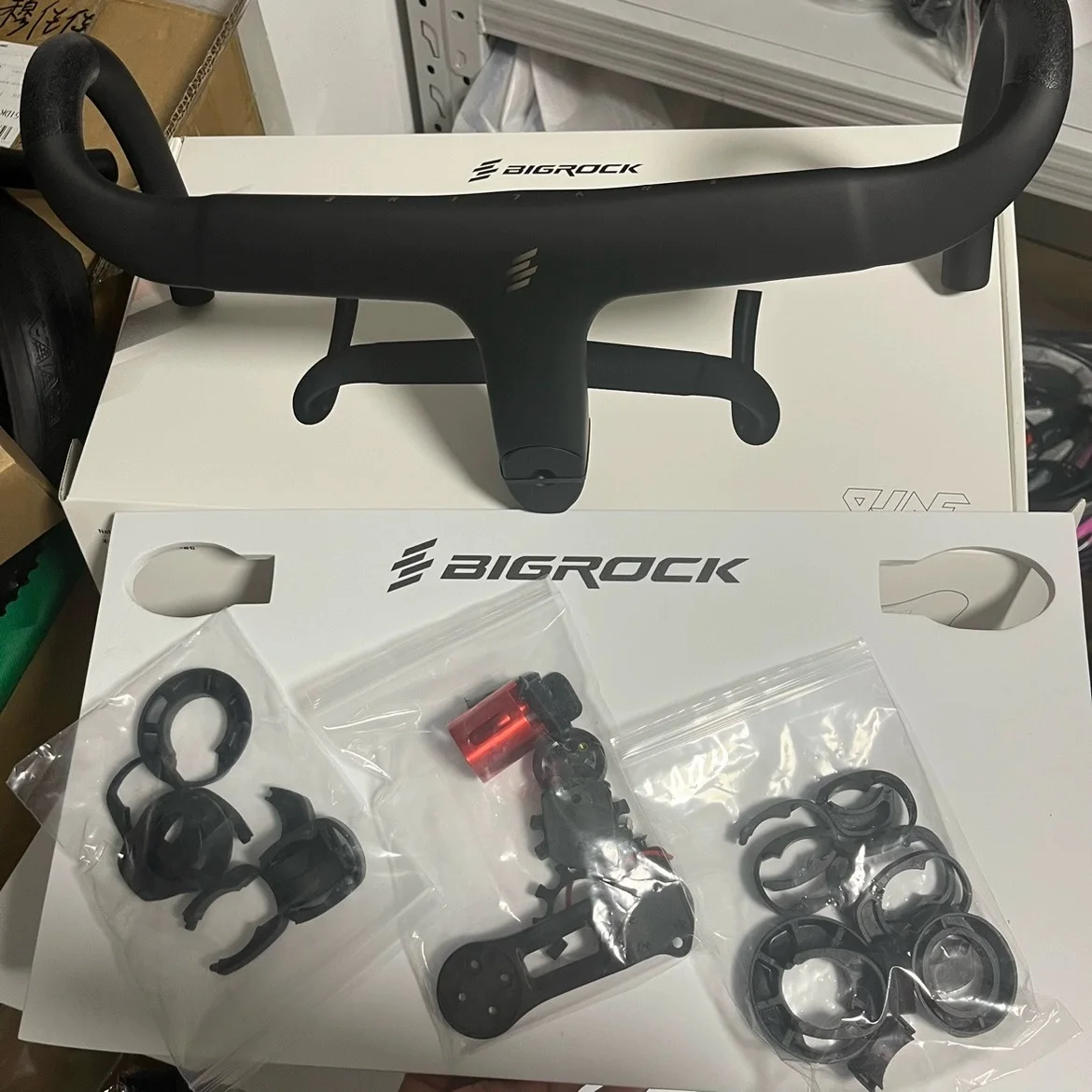Bigrock Skyline V2 Carbon Fiber Road Handlebar, Gravel Handlebar, Full Internal Routing Handlebar 380/400 for Bicycle Part Od1 28.6mm and Od2 31.8mm