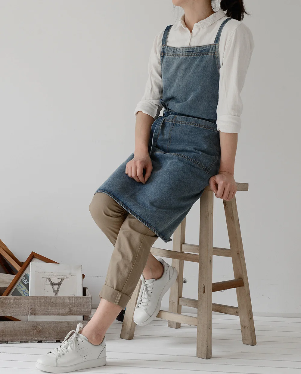 Denim Apron Cotton Korean Canvas Antifouling Home Cleaning Kitchen Cooking Work Clothes Barber Apron Leisure Gardening Baking