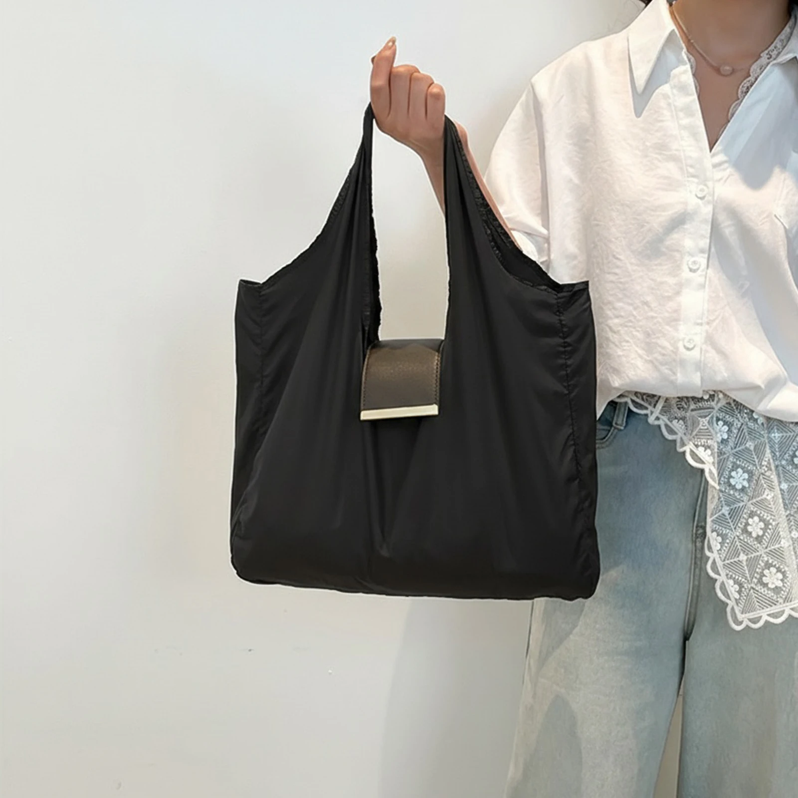 PU Leather Foldable Tote Bag with Key Ring Portable Wallet Purse Large Capacity Collapsible Travel Storage Bag for Daily Errands