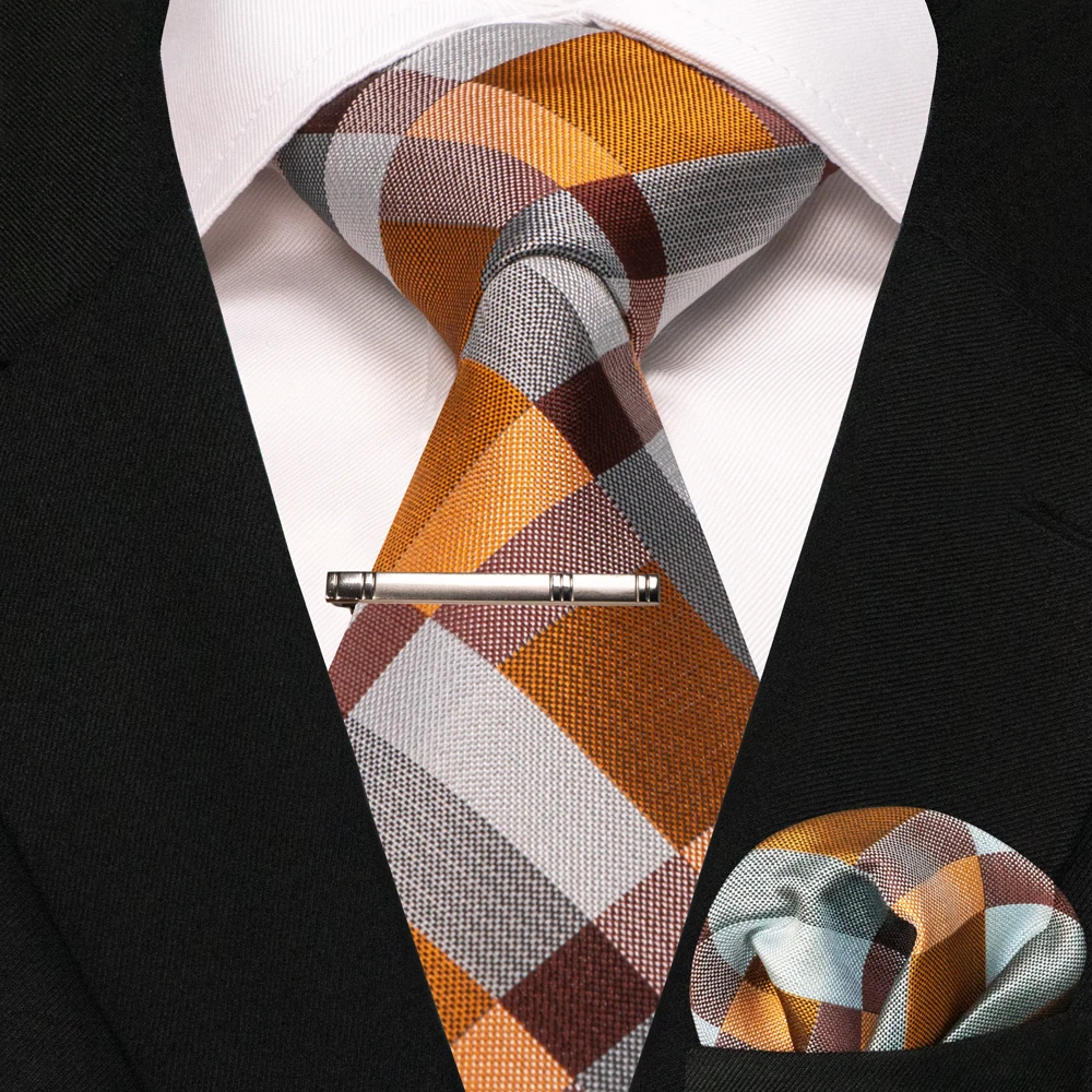 New Fashion Black Plaid Men's Tie 8cm Silk Business Necktie Handkerchief Tie clips set Wedding Party Tie Gift For Men