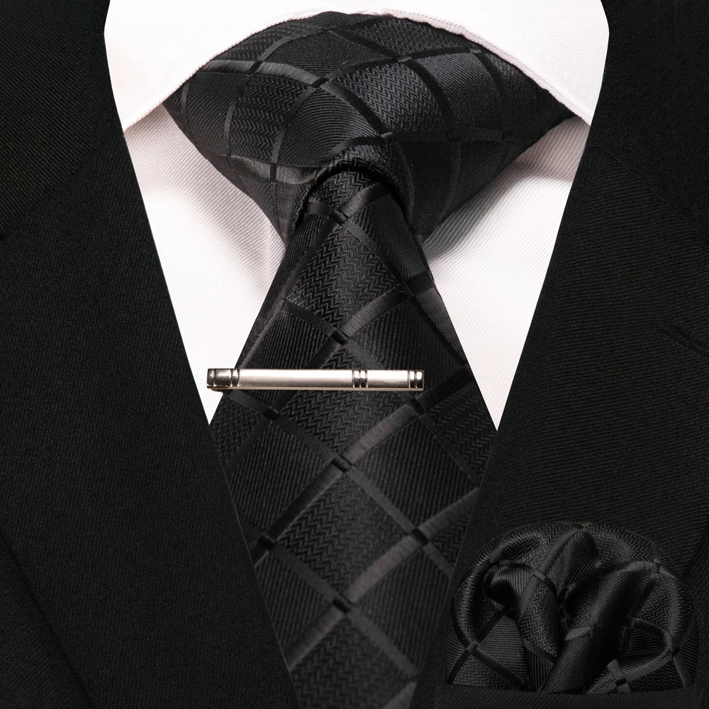 New Fashion Black Plaid Men's Tie 8cm Silk Business Necktie Handkerchief Tie clips set Wedding Party Tie Gift For Men