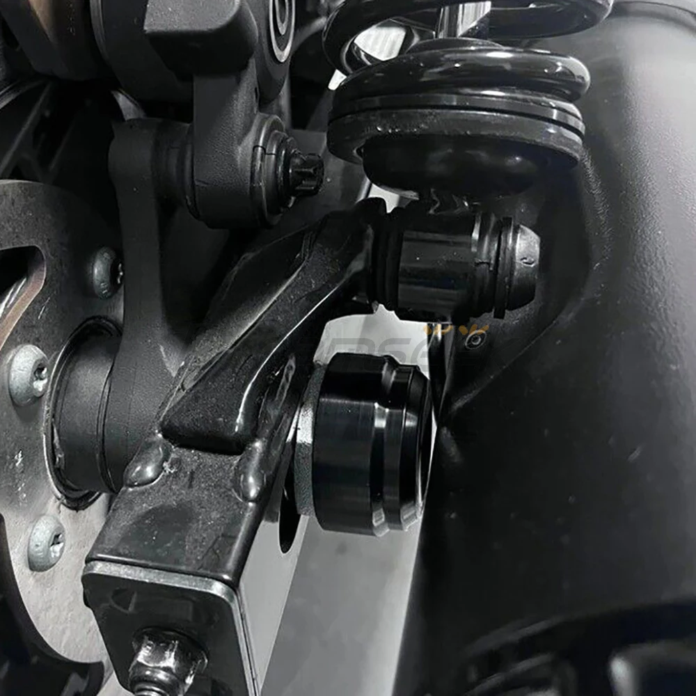 2Pcs Black Rear Axle Cap for Harley Nightster 975 RH975 Special 2022 23 Motorcycle Axle Wheel Screw Nut Bolt Cover CNC Aluminum