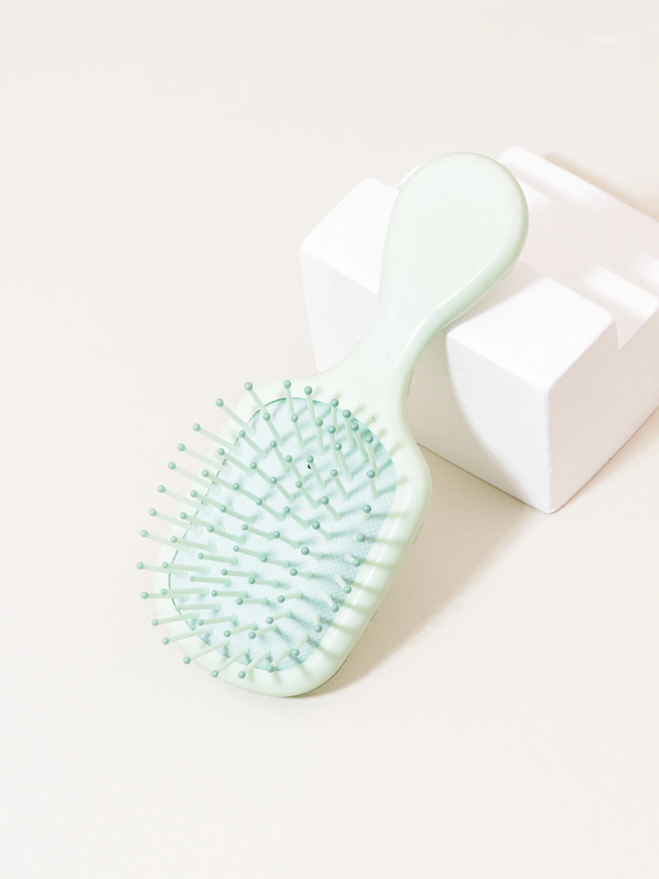 1pc Air Cushion Comb Mini Portable Lovely Massage Cartoon Comb Straight Hair Comb Hairdressing Tool, Special for Real Hair Wigs