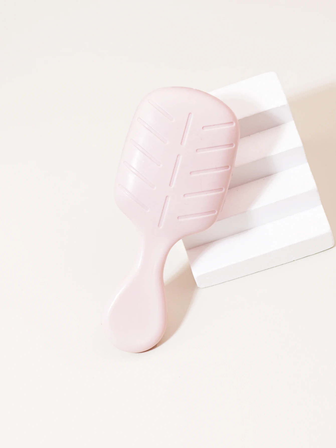 1pc Air Cushion Comb Mini Portable Lovely Massage Cartoon Comb Straight Hair Comb Hairdressing Tool, Special for Real Hair Wigs