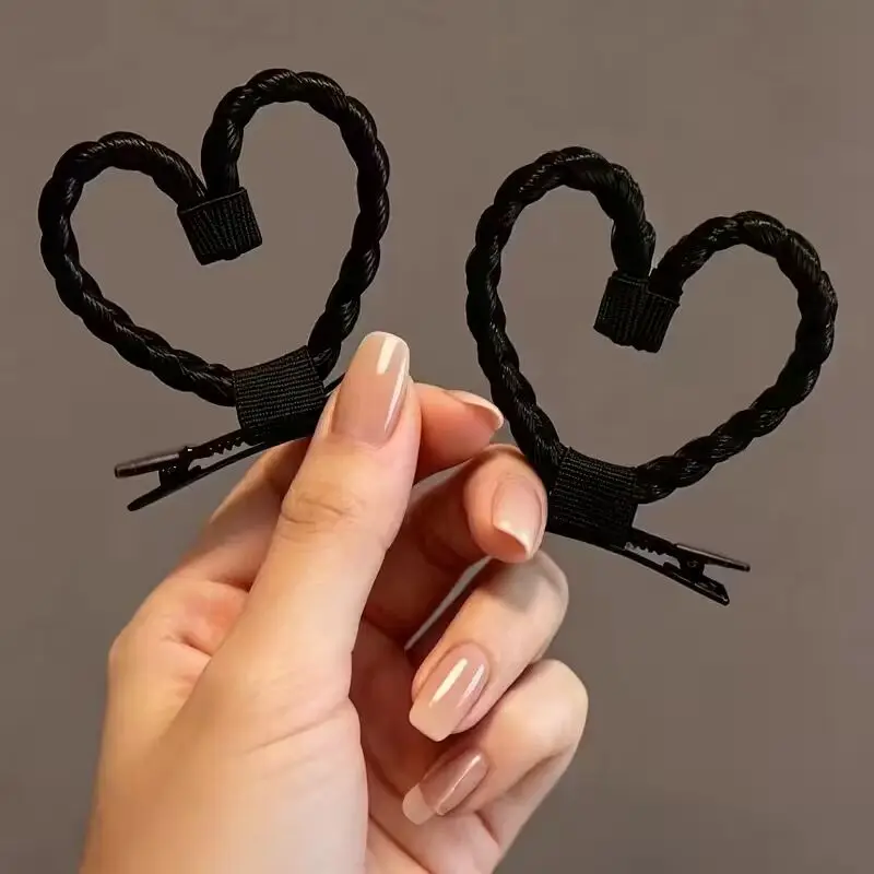 2/4pcs cute heart-shaped braided hair clip synthetic heart-shaped hair clip cute daily girl hairstyle accessory.