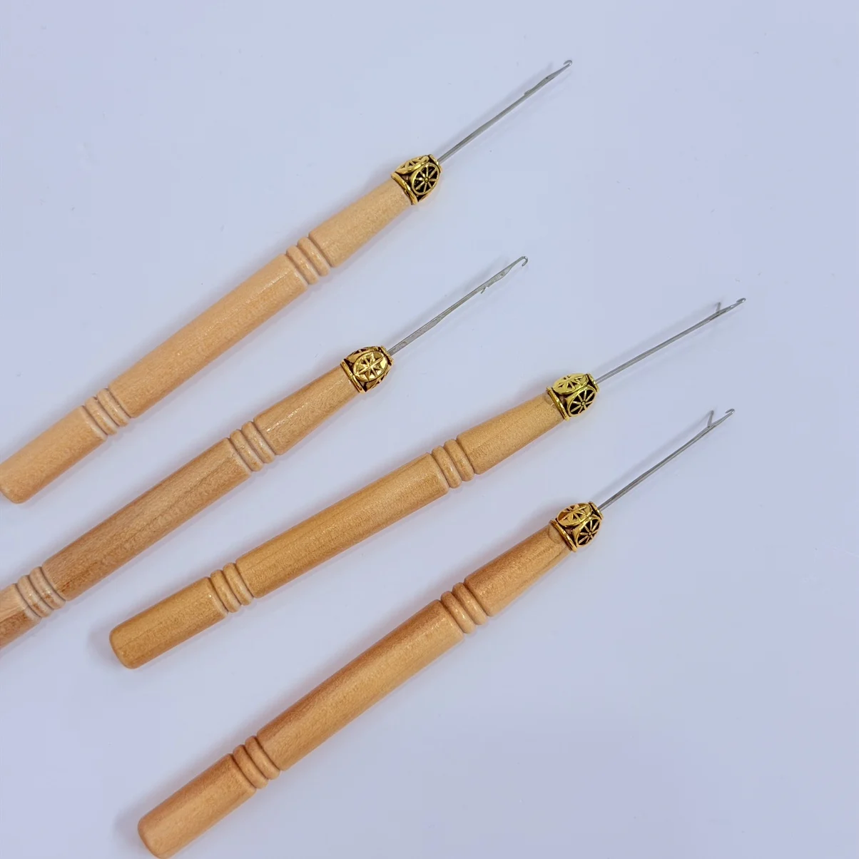 Hair Extensions Beads Tools Kit Extensions Micro Pulling Needle Wood Hair Hook with Tongue Hair Crochet Hook