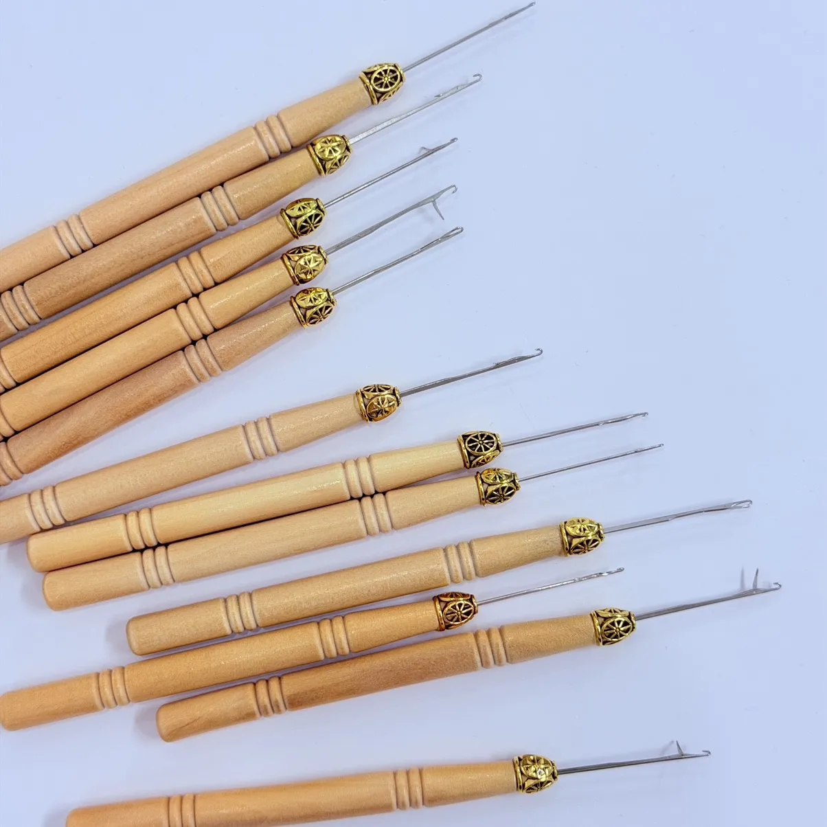 Hair Extensions Beads Tools Kit Extensions Micro Pulling Needle Wood Hair Hook with Tongue Hair Crochet Hook