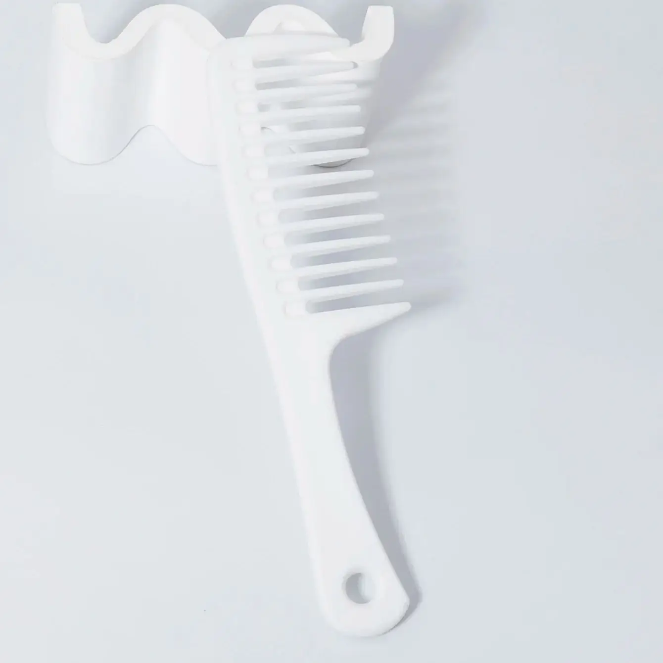 Wide Tooth Comb Large Hair Detangling Comb, A Comb Suitable for Professional Styling and Hair Care, Special for Real Hair Wigs