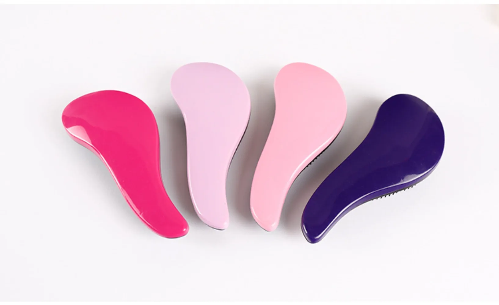 Magic Hairbrush Anti-Tangling Curly Hair Comb Scalp Massage Anti-static Grooming Smooth Soft Brush Wig Salon Hair Styling Tools