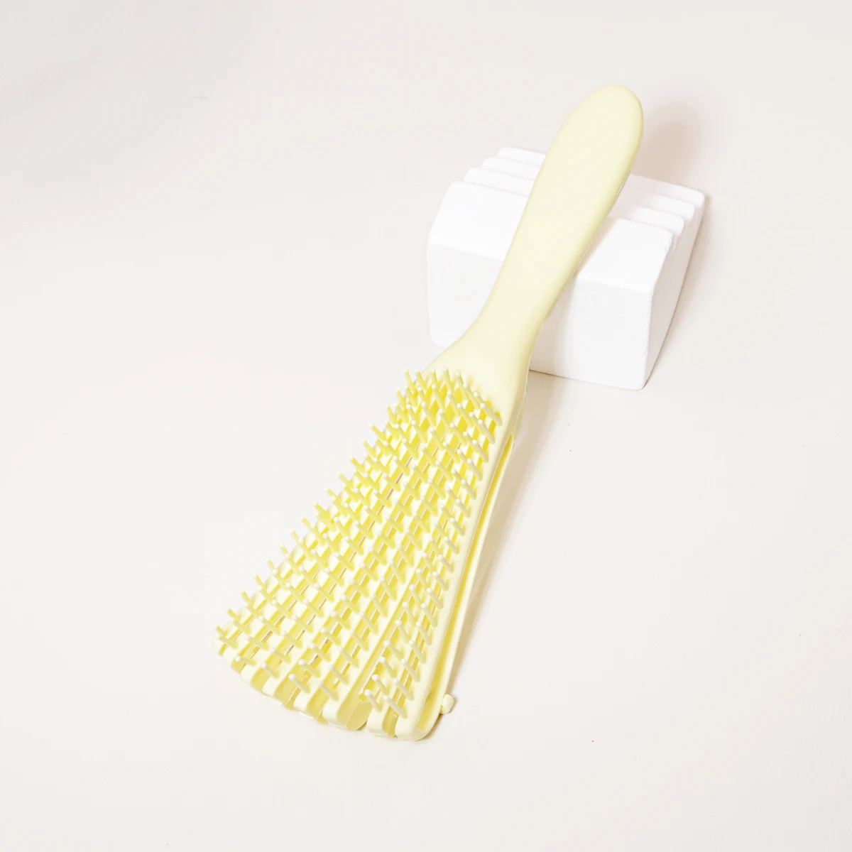 Scalp Massage Brush Winding to Sag Hair Brush Anti-Static Wet Curl Hair Brush Salon Hairdressing Tool Special for Real Hair Wigs