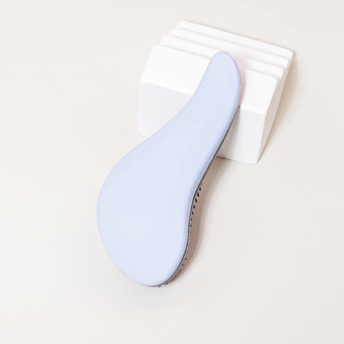 Antistatic massage brush winding shower massage brush wet hair curly brush salon hairdressing tool Special for real hair wigs
