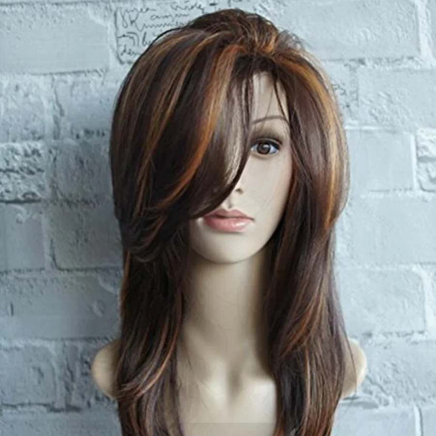 22-Inch Medium-Length Wavy Synthetic Wig, Made of Linen Blend and Brown Color, Is Suitable for Daily Wear by Fashionable Women