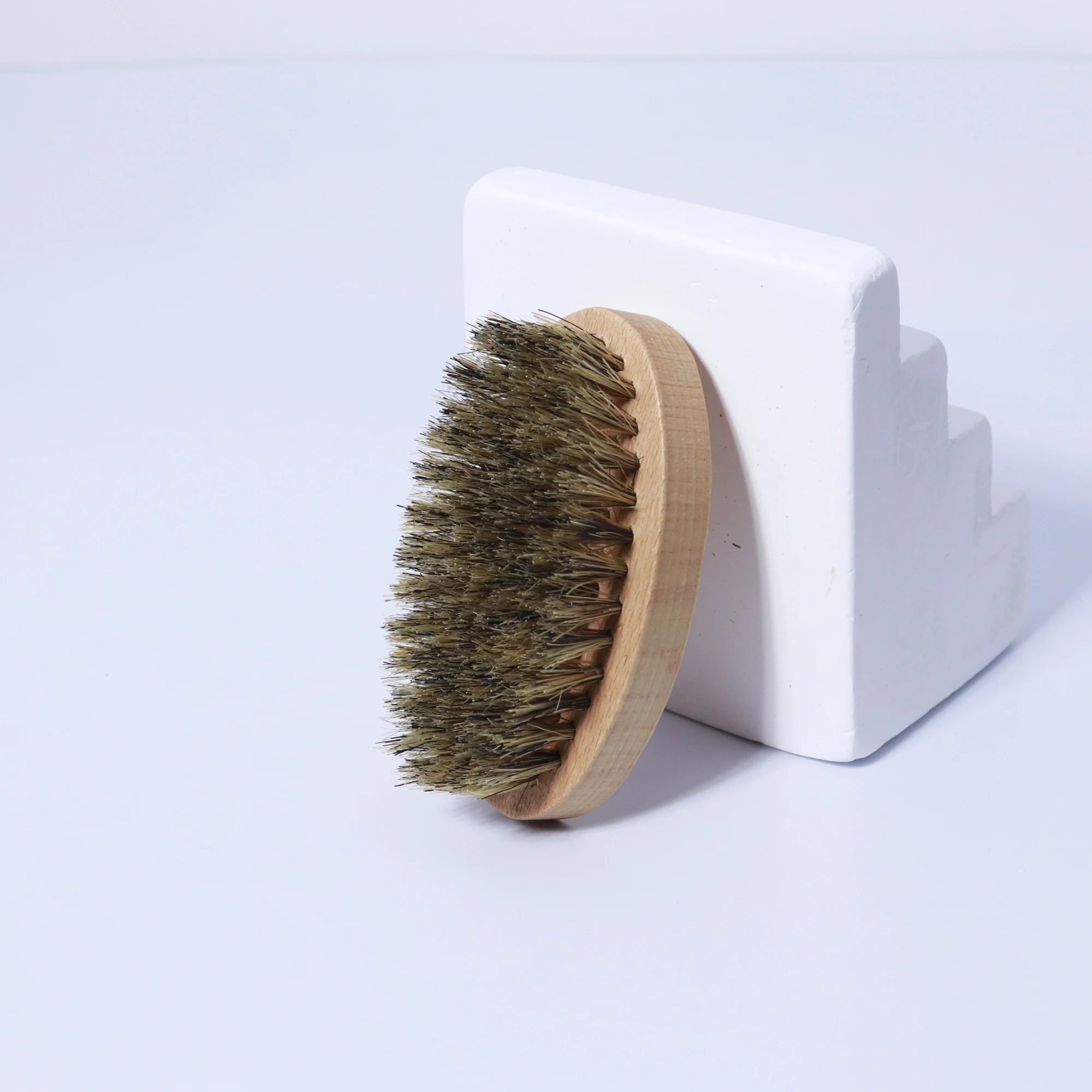 Wooden Beard Brush, Oval Wooden Base Beard Brush, Natural Mane Beauty Tool, Compact Travel Size, Special for Real Hair Wigs